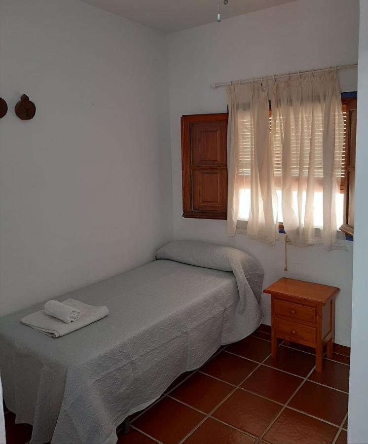 Pension Casa Fina Ruiz Almunecar Bagian luar foto
